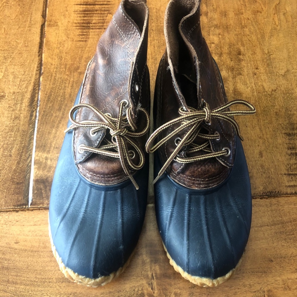 Men’s Eddie Bauer Duck Boots women’s 9